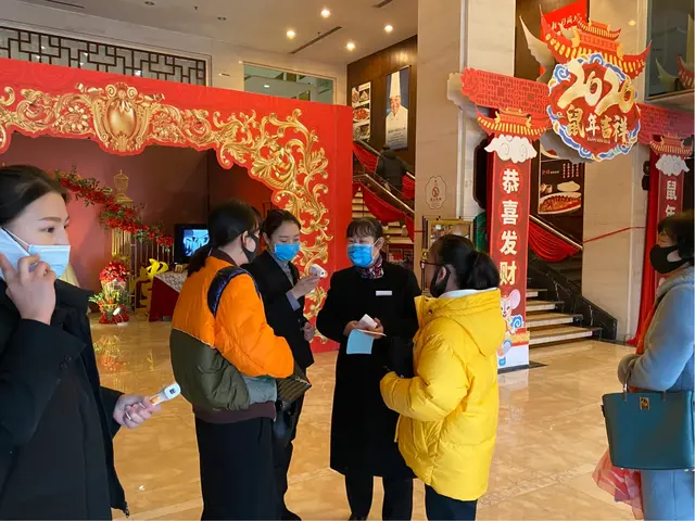 【初一】7、戴上口罩来吃饭