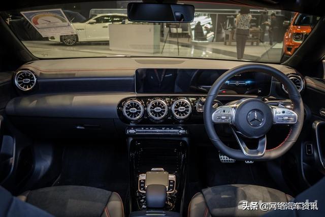 2020 新加坡车展：Mercedes-AMG CLA35 & CLA200 实车鉴赏