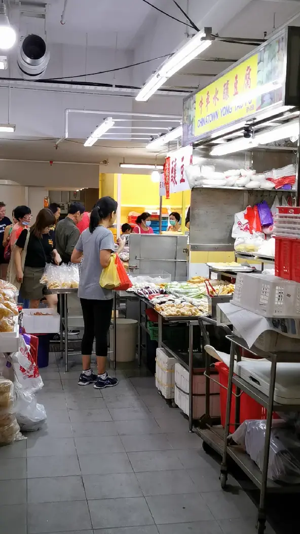 看看新加坡寻常人家去的菜市场