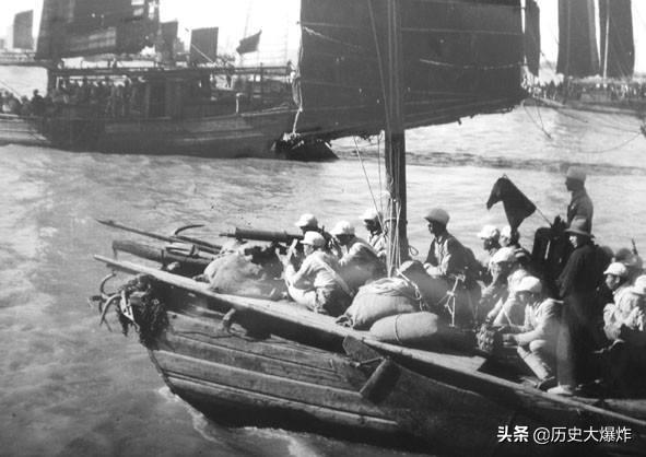 他因宣传革命被英国人折磨，留下一生的病灶，后率三野炮轰英舰