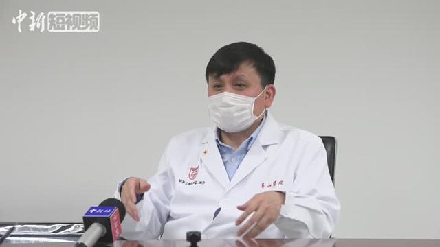 张文宏论防控体系：中国属“少林” 新加坡属“武当”