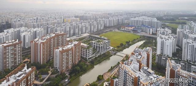Oasis Terraces社区中心和医院，新加坡 /