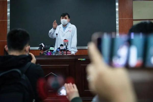 出院率超85%！张文宏：上海优秀，我只是及格！下阶段还需市民这样做