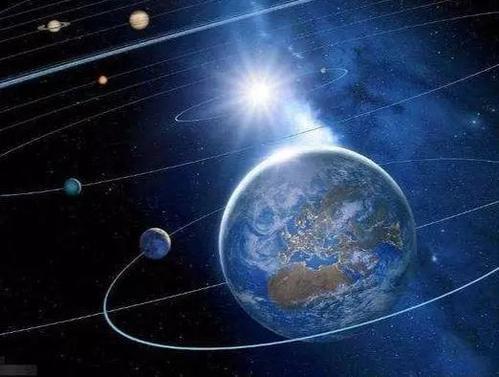 地球每秒以465米自转，飞机是够可以停在空中不动就可到达目的地