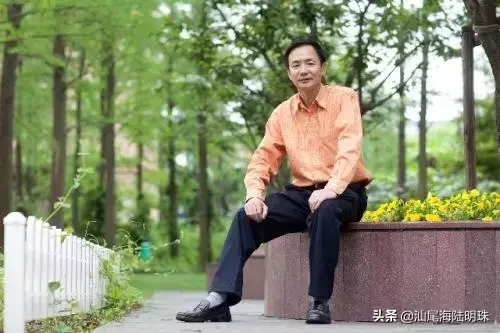 汕尾陆丰首富钟声坚:身无分文下南洋,30年后被誉新加坡李嘉诚