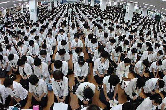 会议、教堂、邮轮：这些地方都成了疫情“超级传播”的源头