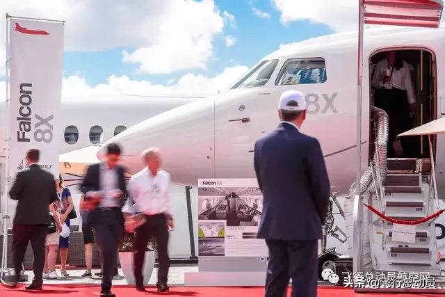 达索航空携猎鹰8X与猎鹰2000LXS公务机亮相新加坡航空展