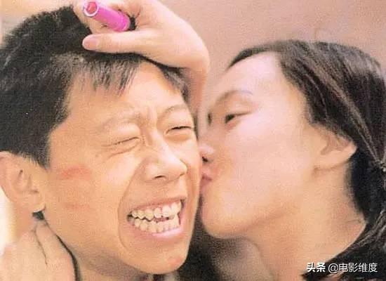 他18岁拿影帝，33岁娶中戏金花，如今享受生活迷恋滑板
