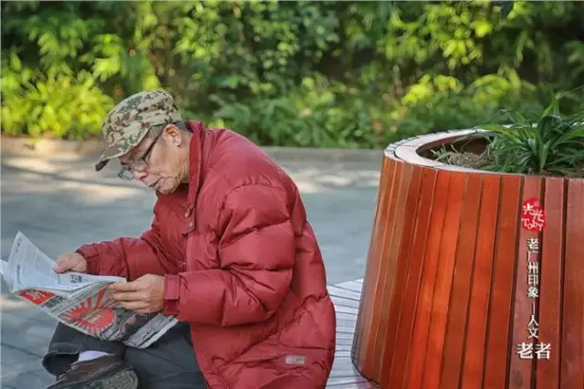 品味老广州 早茶粤剧西关屋 荔湾景区摇橹船 广州荔枝湾游船