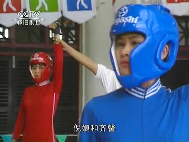 新加坡经典《霹雳红唇》：两美女搏击比赛难分胜负
