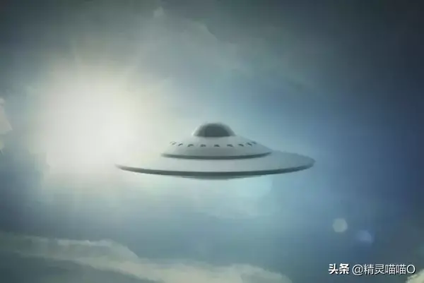 “地心空洞”的说法成立吗？地球内部到底是什么样子的？