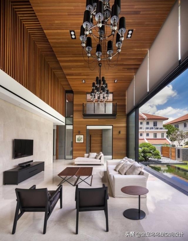 新加坡温暖乡村风格的现代别墅设计