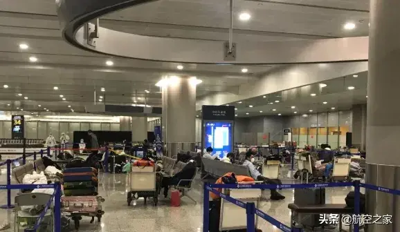 75小时老张回家记：从新加坡到北京