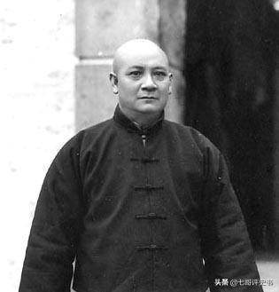 广东军阀李福林，靠三次买地发家致富，52年病逝香港