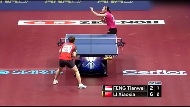 巅峰的李大锤遇到新加坡一姐，小宇宙彻底爆发，冯天薇难以招架！