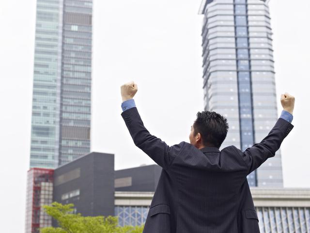 全球跟牌美国降息，金融危机即将爆发？专访观合资产孙振峰