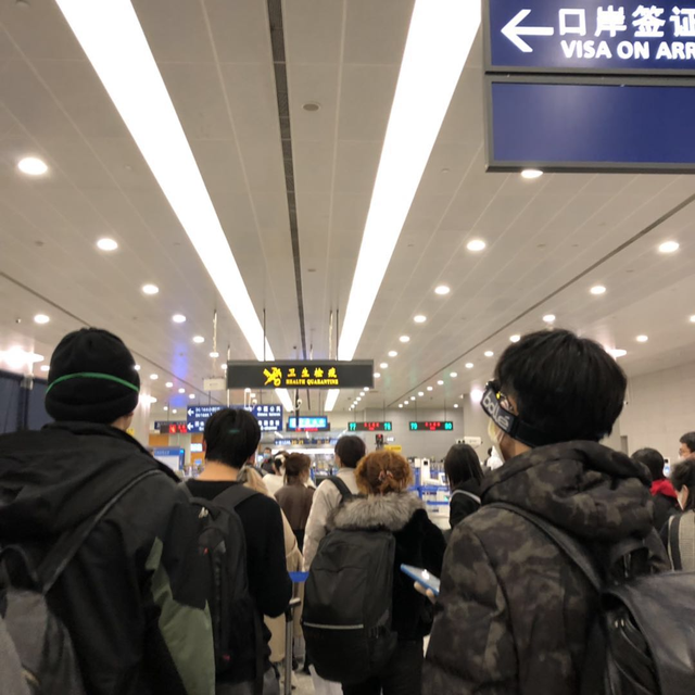 一个意大利留学生的归途：从罗马飞新加坡转机，到上海后就地隔离