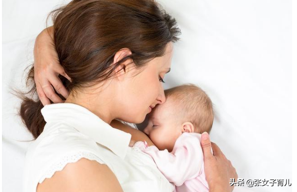 母乳是具有活性的，这是奶粉无法比拟的，奶粉再好，都是死物