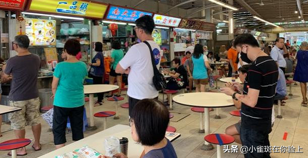 新加坡出台新规：公共场所不保持一米距离或将入狱。呆在家里安全