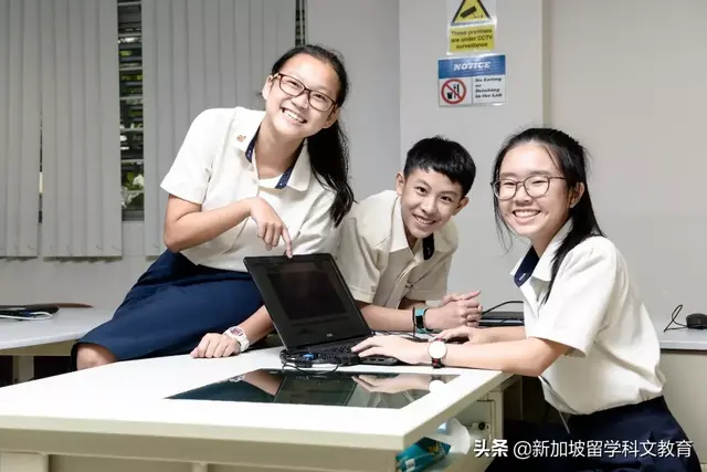 新加坡留学| 新加坡中学学什么？课程难不难？听听学姐怎么说！
