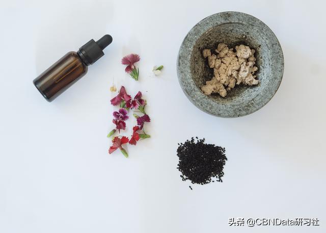 “高冷”的瑞士，已经开始讨好中国消费者