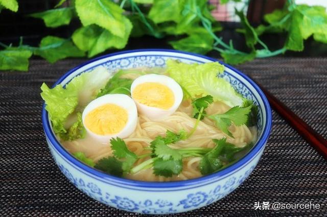 品尝了8个国家46种口味的泡面，总结分享给你，总有一种你喜欢