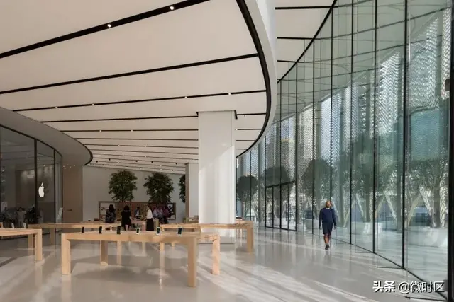 苹果关闭中国以外所有AppleStore，网友：关门前让我再膜拜下！