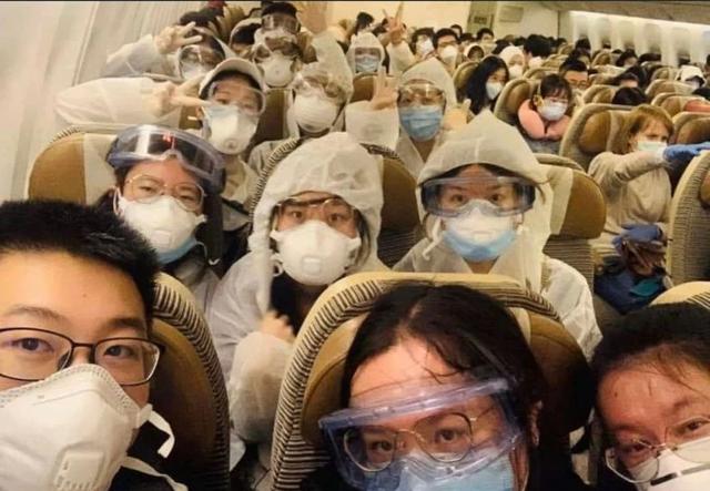返校难回国更难，国外歧视国内网暴，中国留学生：我太难了！