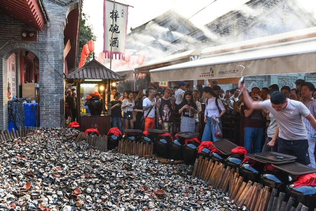 到古都西安旅游，这些景点和美食缺一不可