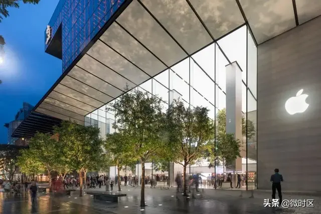 苹果关闭中国以外所有AppleStore，网友：关门前让我再膜拜下！