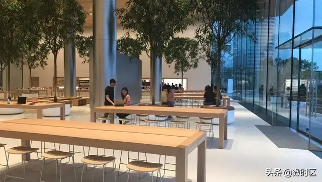 苹果关闭中国以外所有AppleStore，网友：关门前让我再膜拜下！