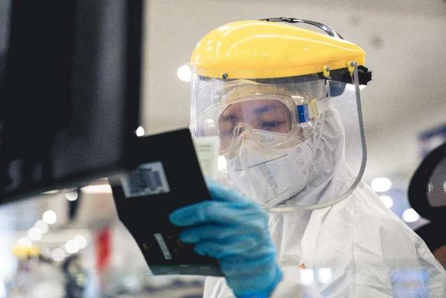 外防输入，上海边检坚决守牢国门战“疫”防线