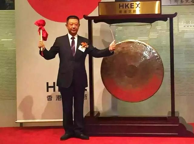 欧界今日人物丨捞完金就跑？海底捞上市张勇就移民，成新加坡首富