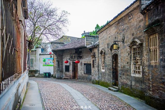 江西面积第一的城市，是梵蒂冈的89499倍，广东游客比本省还多