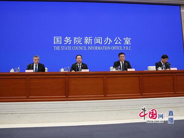 解读｜新冠疫情下的中国与世界