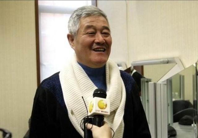 网传“明星移民录”，赵本山电话回应，用词明确且具体