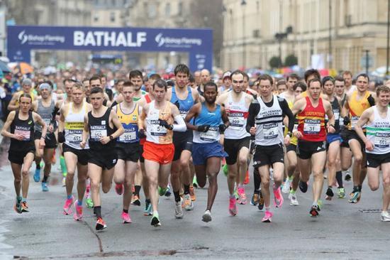 机密文件外泄！英国疫情预计8成民众染病790万人住院 马拉松依旧正常开跑！美媒称或有100万美国人将感染