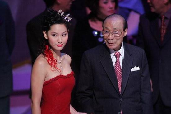 香江巾帼录：她是TVB无可替代的灵魂，她见证了香港电视业的兴衰