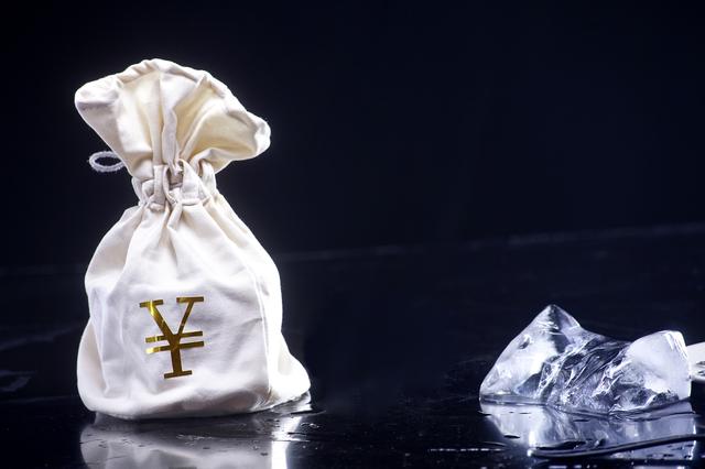 一个外贸灯具厂老板的焦虑：正想大干一场，订单却悬了