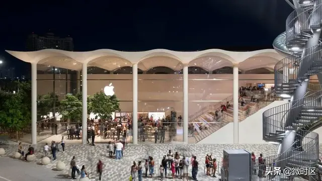 苹果关闭中国以外所有AppleStore，网友：关门前让我再膜拜下！