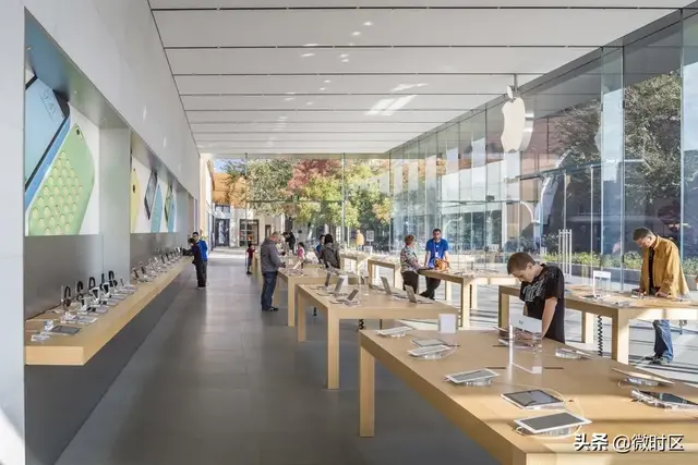 苹果关闭中国以外所有AppleStore，网友：关门前让我再膜拜下！