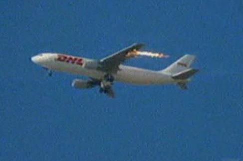 航空史上的首次无液压成功迫降的壮举，记DHL货机中弹迫降巴格达