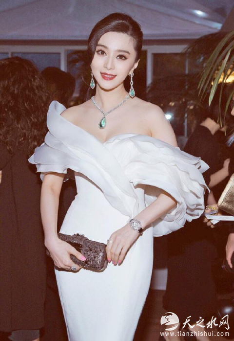 范冰冰个人品牌登日本知名杂志 国际知名度打开“范爷”霸气重现