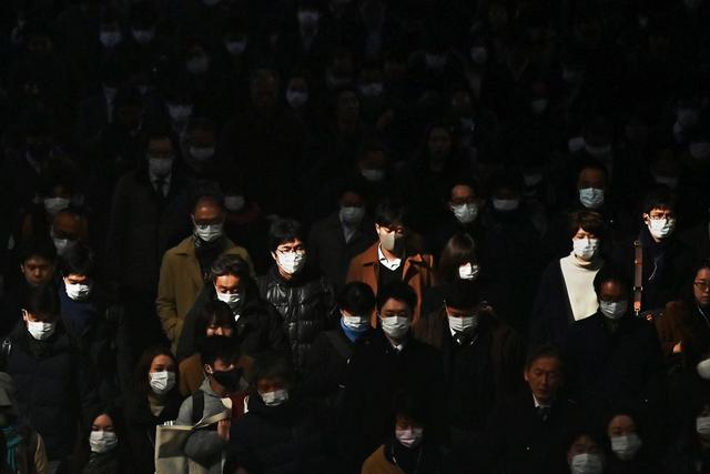日本新冠肺炎疫情进入关键的“十字路口”