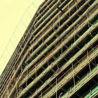 从稀缺品到烂尾楼 北京中弘大厦遭拍卖与王永红的悲喜人生