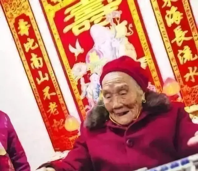 10多位活过100多岁的老人长寿秘诀