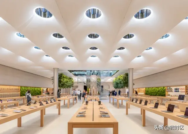 苹果关闭中国以外所有AppleStore，网友：关门前让我再膜拜下！