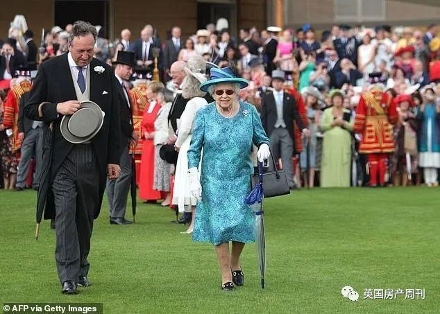 英确诊创单日最大涨幅，93岁女王坚持出席活动，部分商品已限购