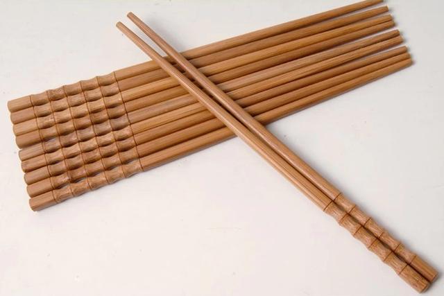 到目前为止，有哪些国家是使用筷子的呢？都有何不同？