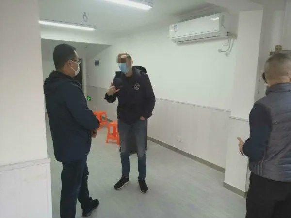 为安置英国女婿，全家腾出来给他隔离，入境人员都一样谁都别惯着